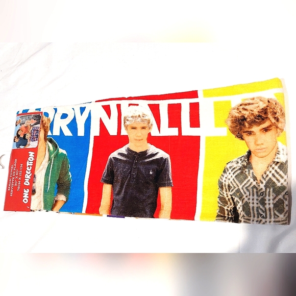 *LAST ONE* Harry Styles One Direction Beach Towel NWT 30" x 60" - Picture 5 of 7